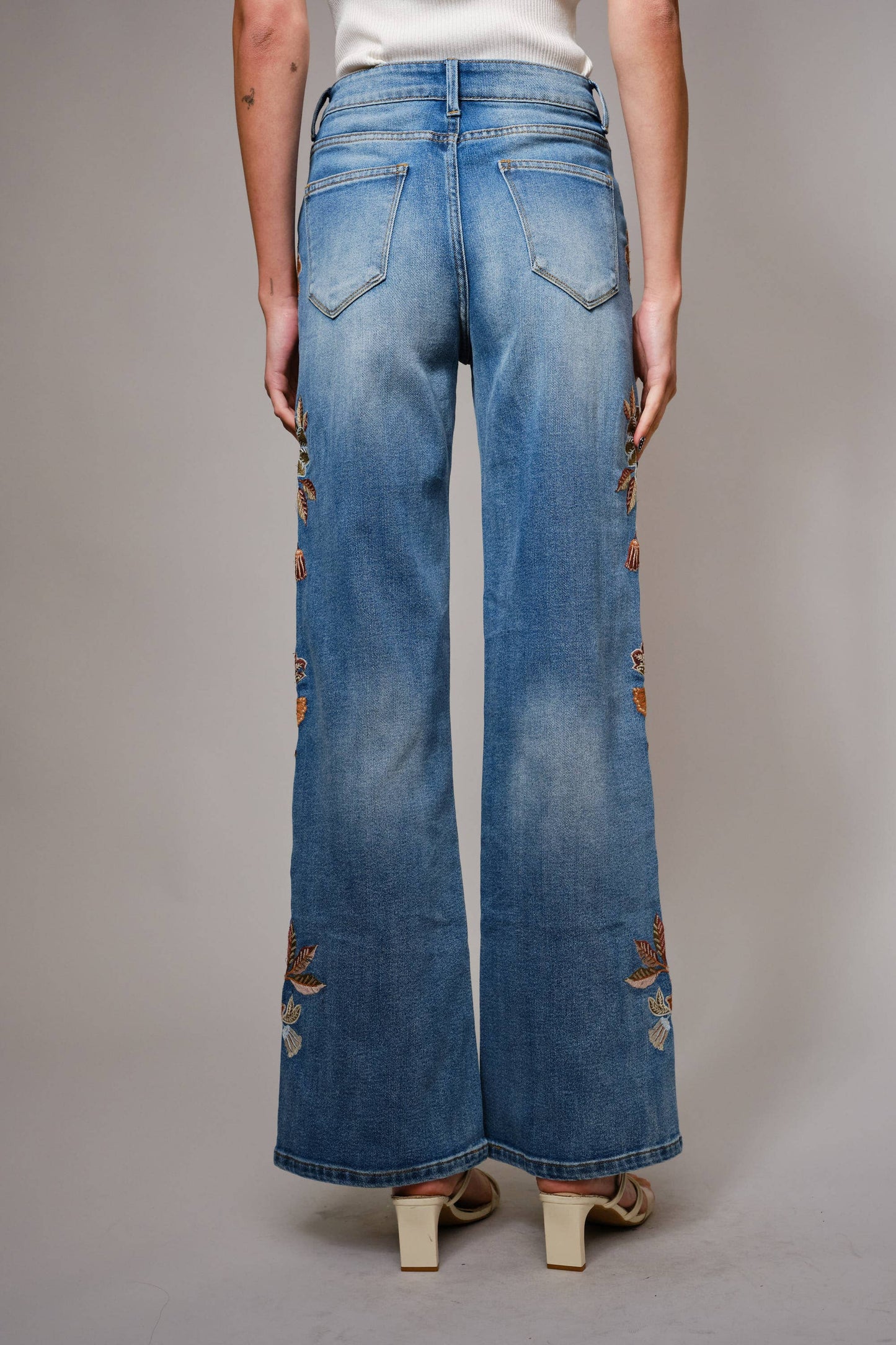 Flower Embroidery High Waist Flare Jean