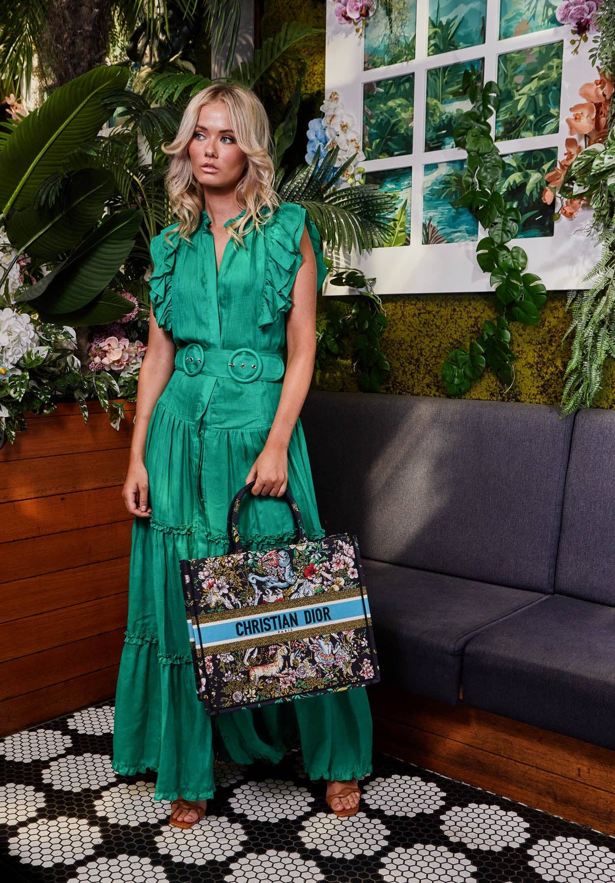 Buzzing Bees Maxi Dress - Emerald