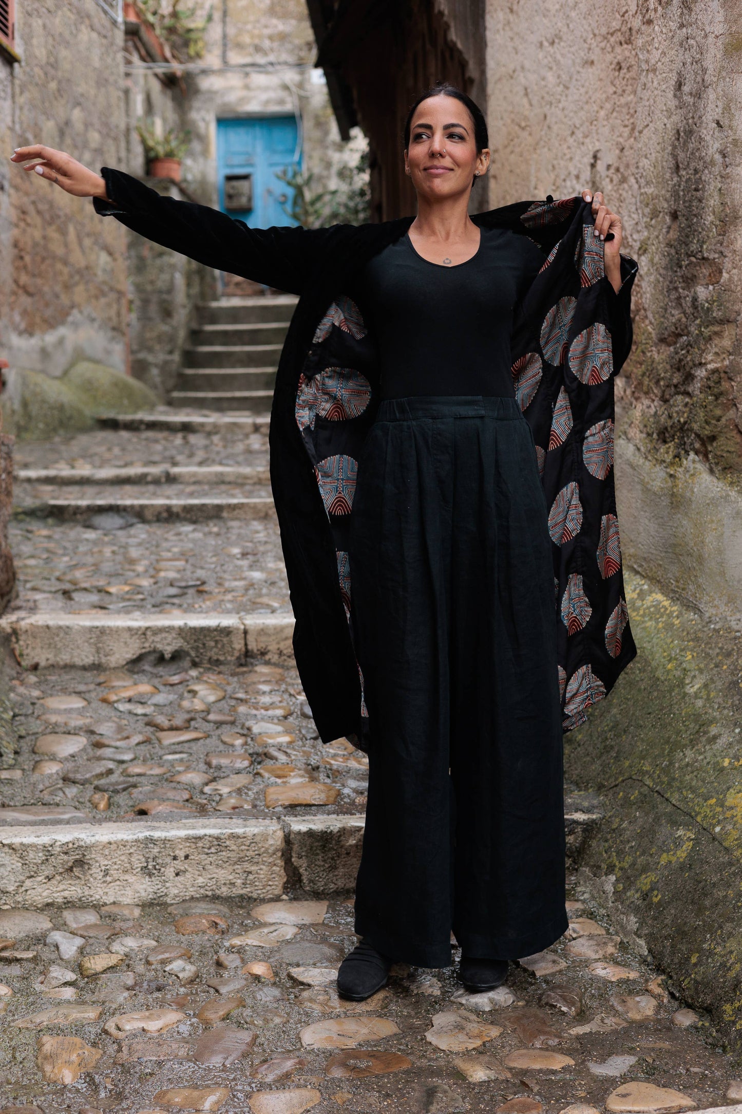 Silk and Velvet Reversible Coat ~ Black