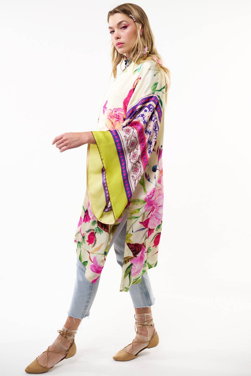Tropical Mood Hand-beaded Kimono