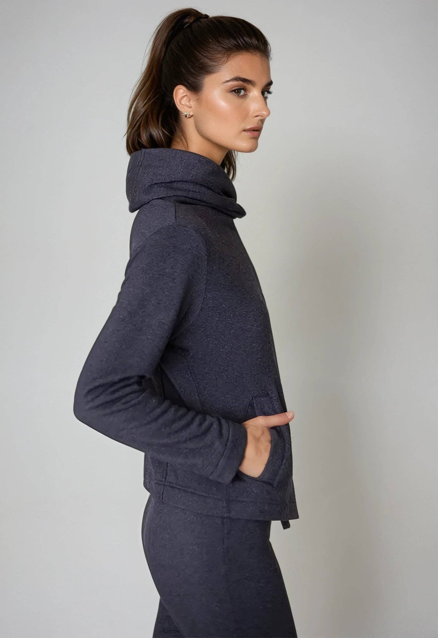 Dakota Hoodie Sweatshirt Jacket