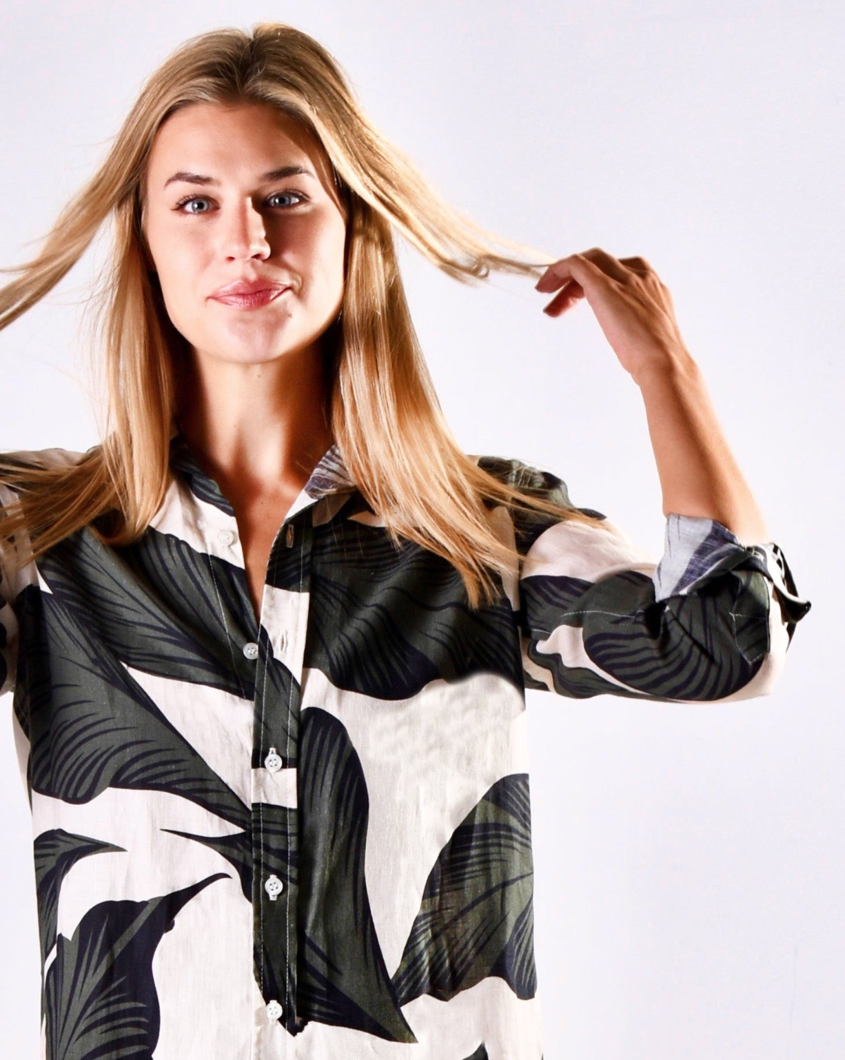 Palm Leaf Print Linen Girlfriend Shirt
