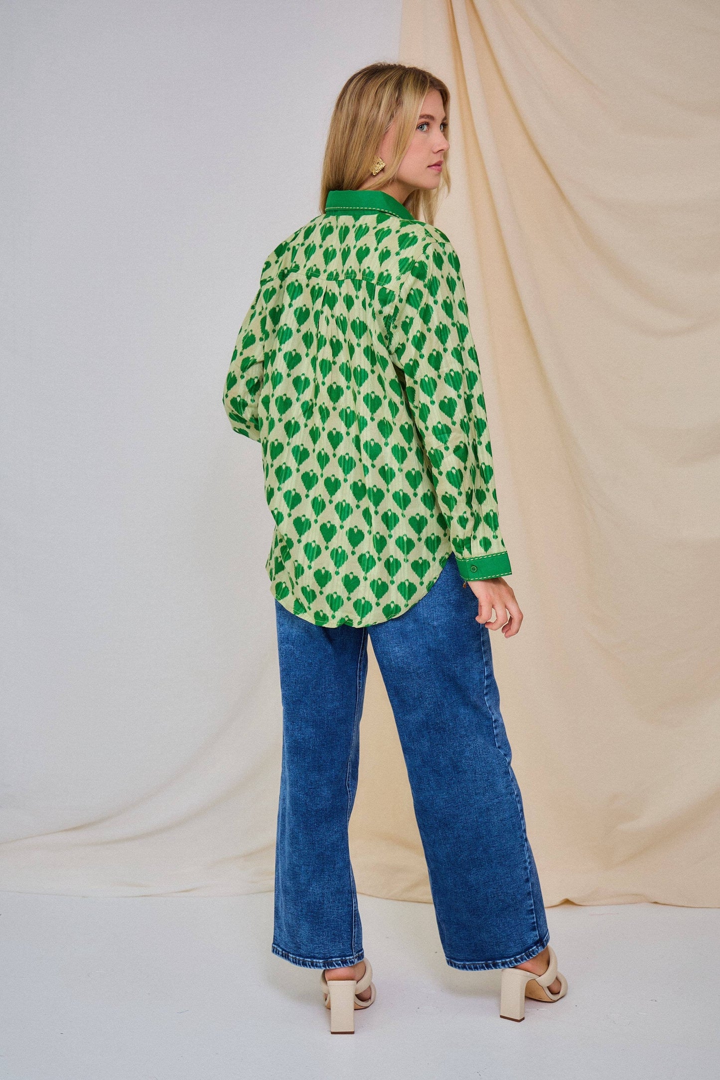 Dobby long sleeve cotton shirt