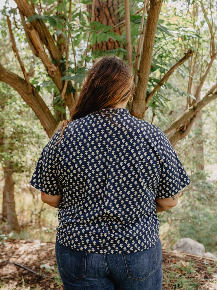 Eve Plus Size Top Micro Floral Navy
