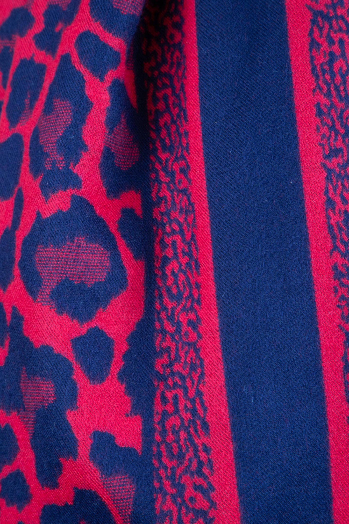 Reversible Leopard Pattern Scarf