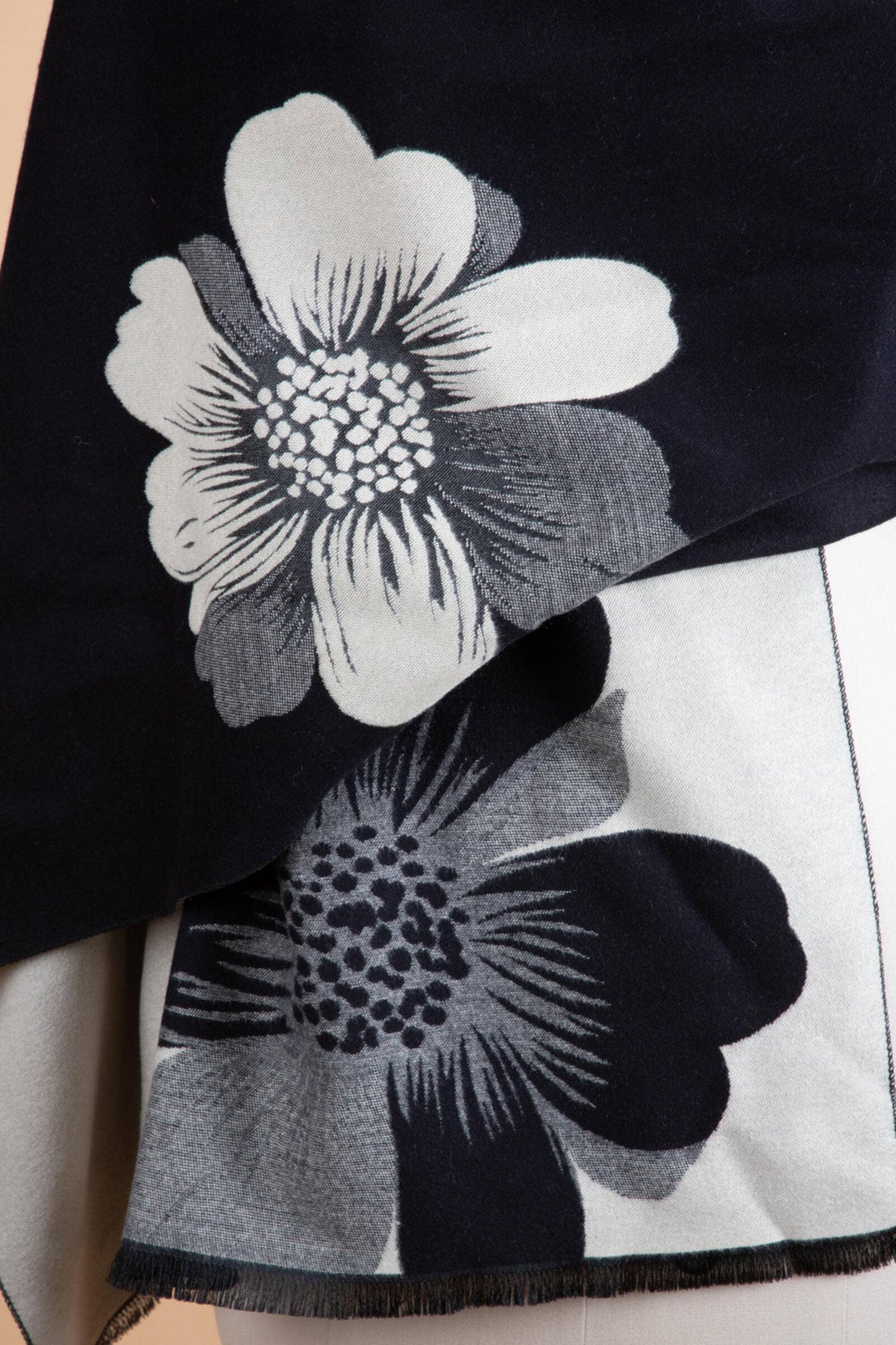 Reversible Floral Motif Scarf