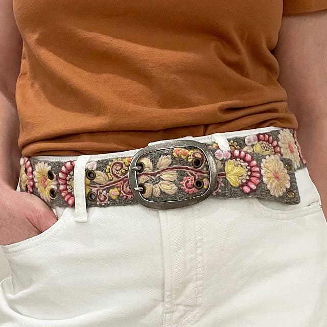 Heather Gray Floral Embroidered Wool Belt