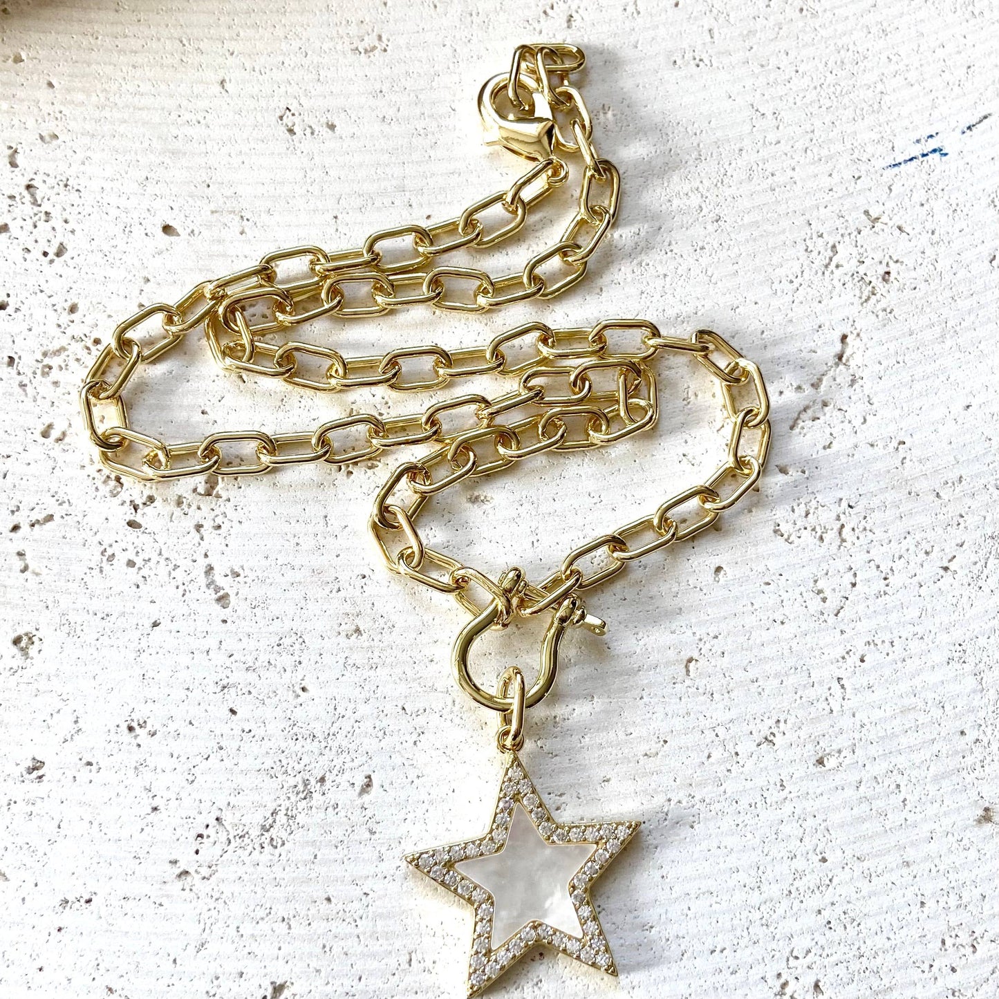 Mother of pearl star pendant necklace - Gold chunky chain