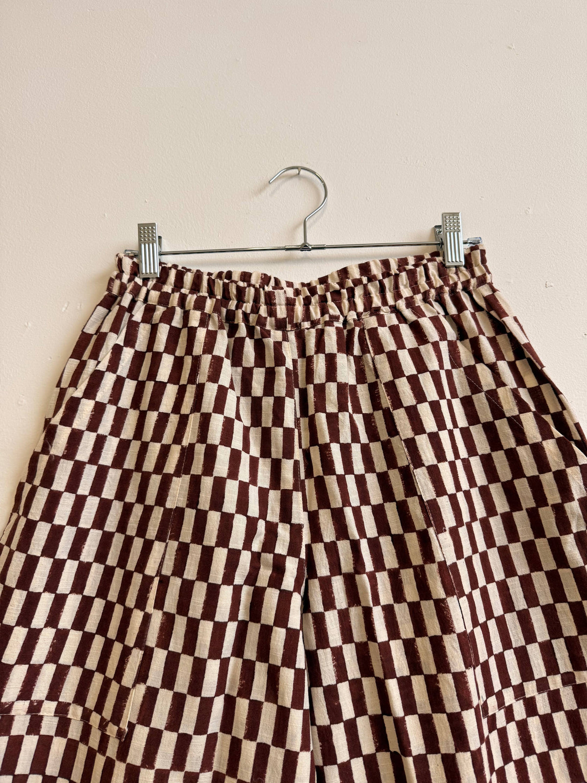 Omar Petit Rectangle Brown