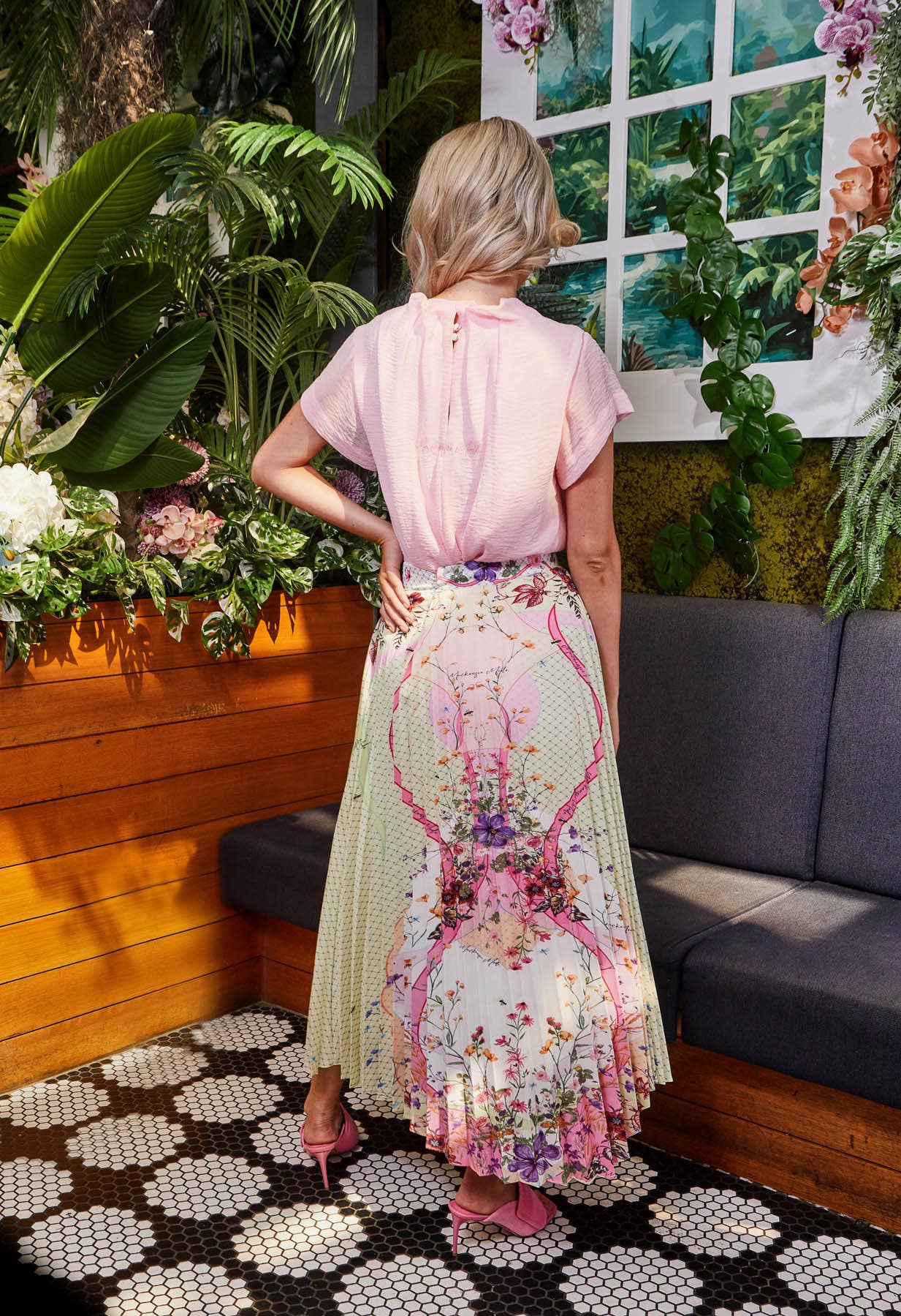 Buzzing Bees Pleated Skirt