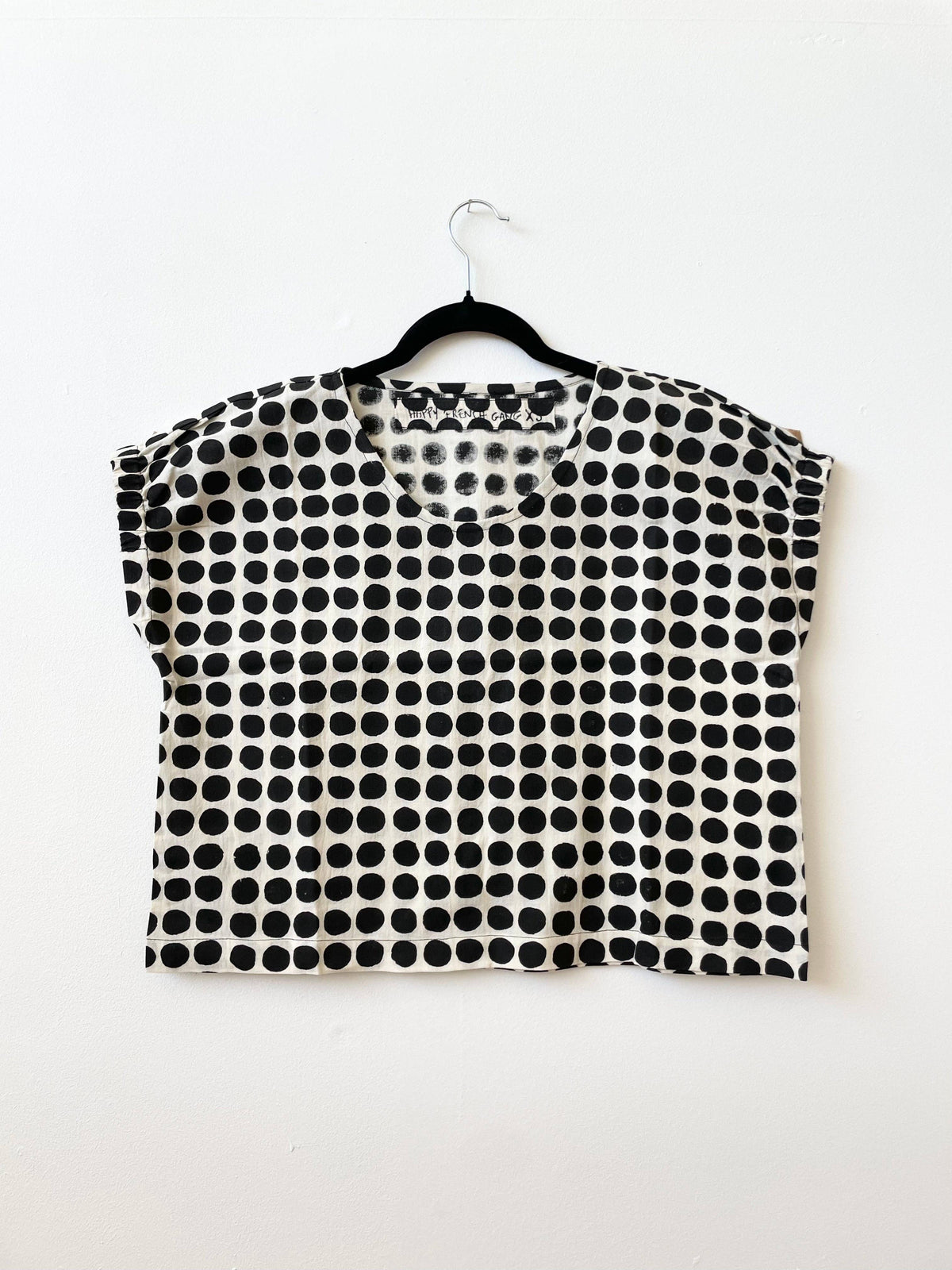 Zelia Big Black Dots