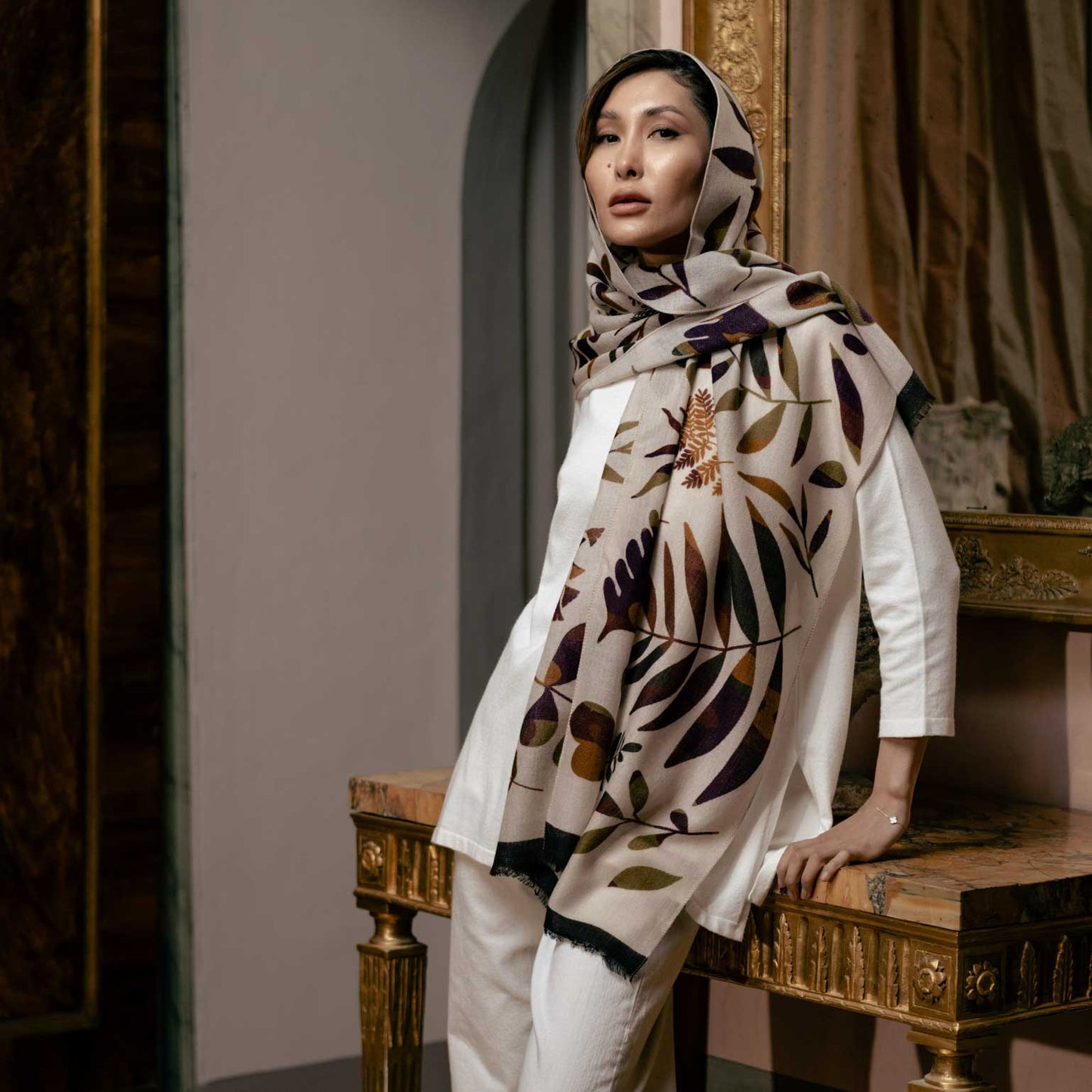 Georgia - Wool Scarf - Beige