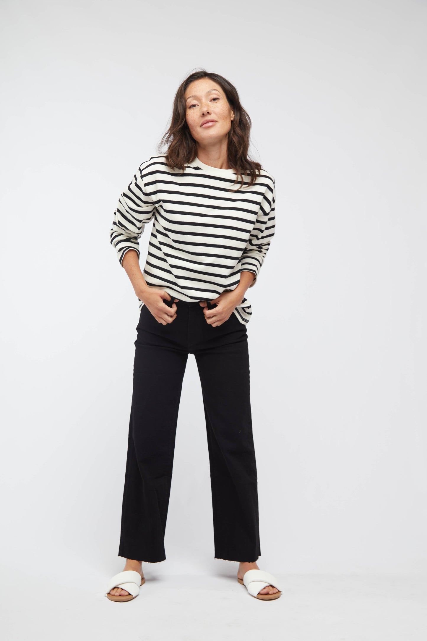 Aberdeen Ankle Crop High Rise Jean, Black