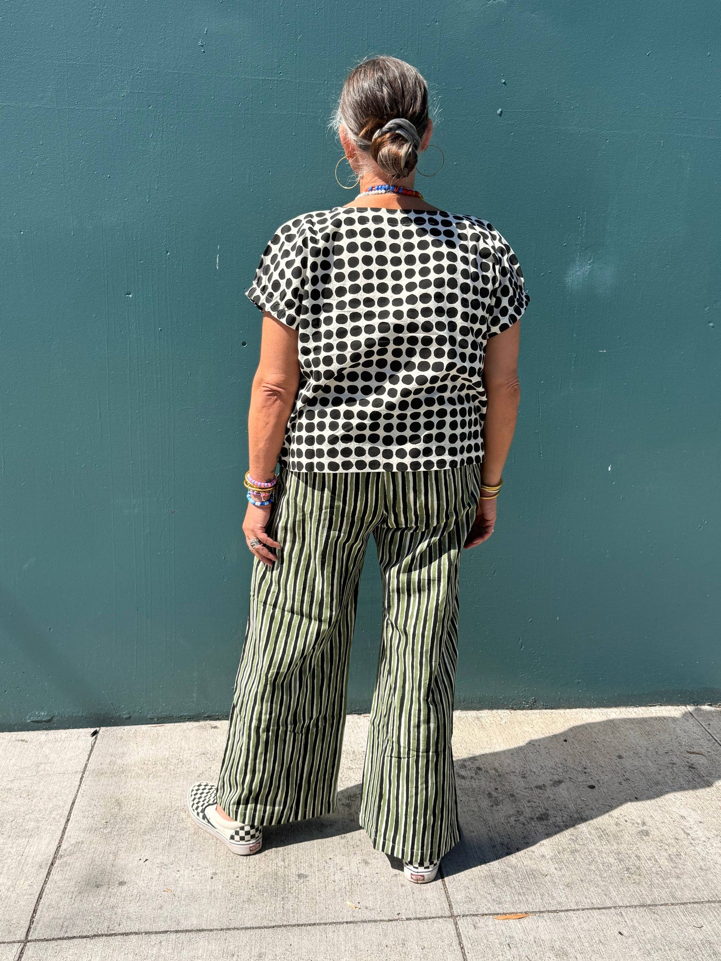 Zelia Big Black Dots
