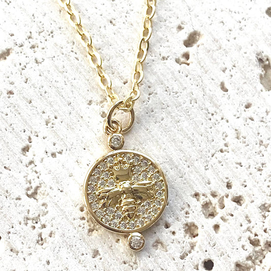 Queen bee necklace trendy gold jewelry dainty