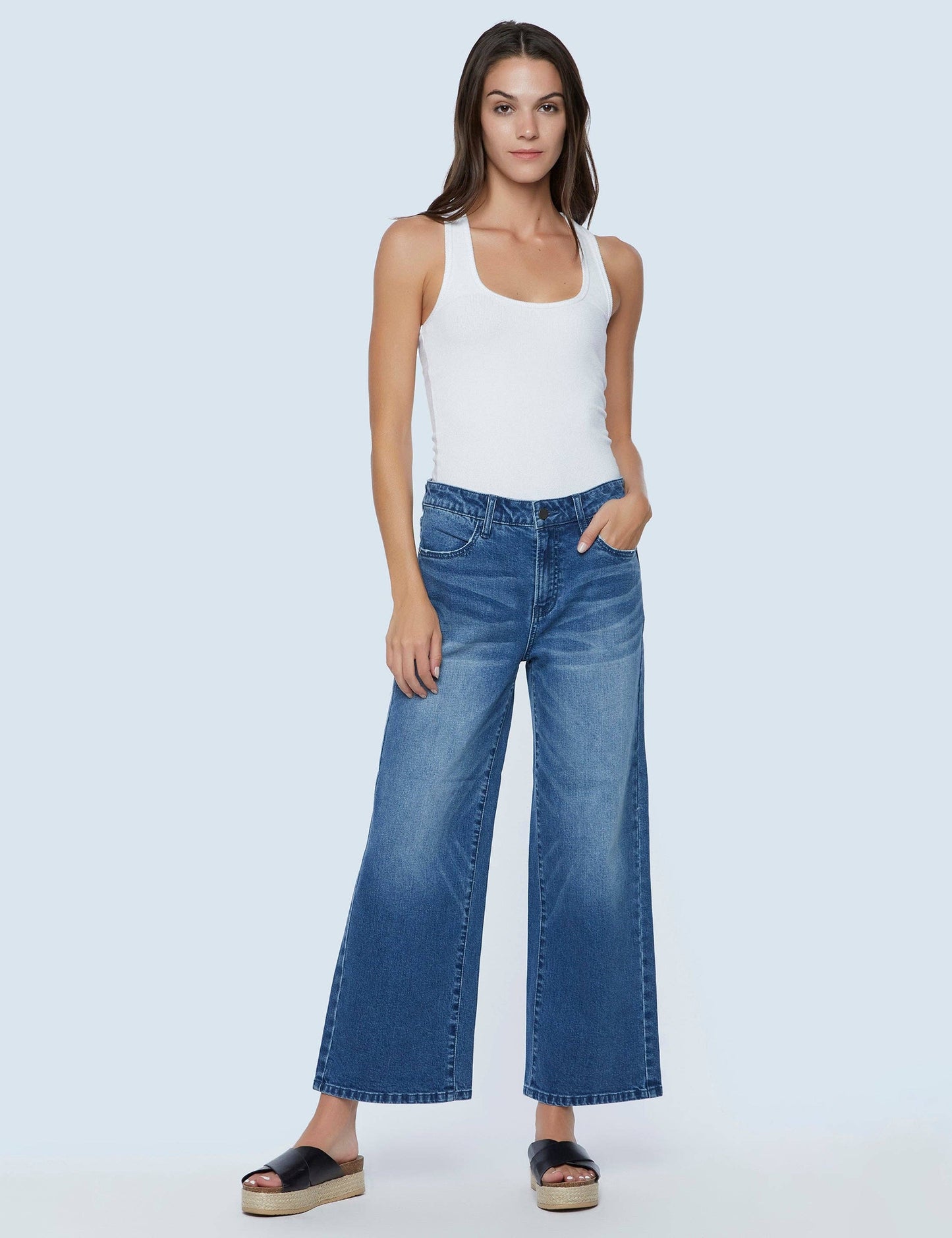 Pier Wide-Leg Jeans