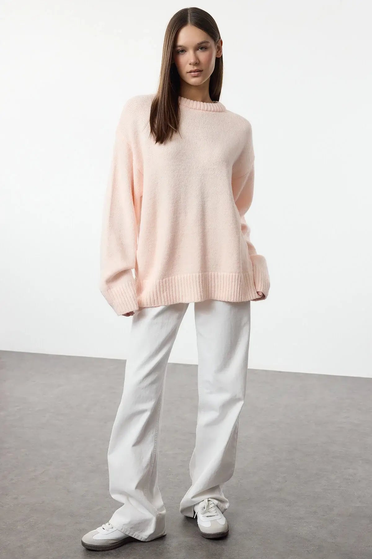 Relaxed Cashmere Oversized Sweater