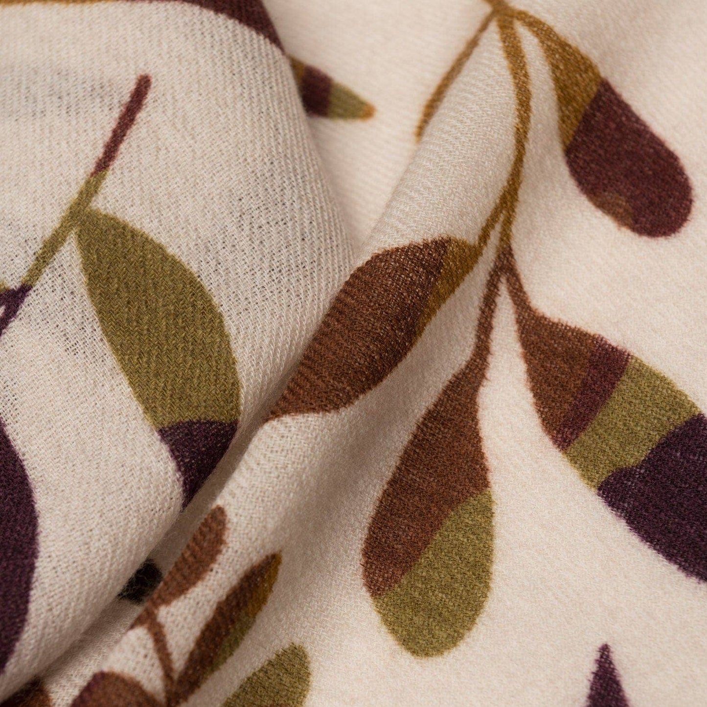 Georgia - Wool Scarf - Beige