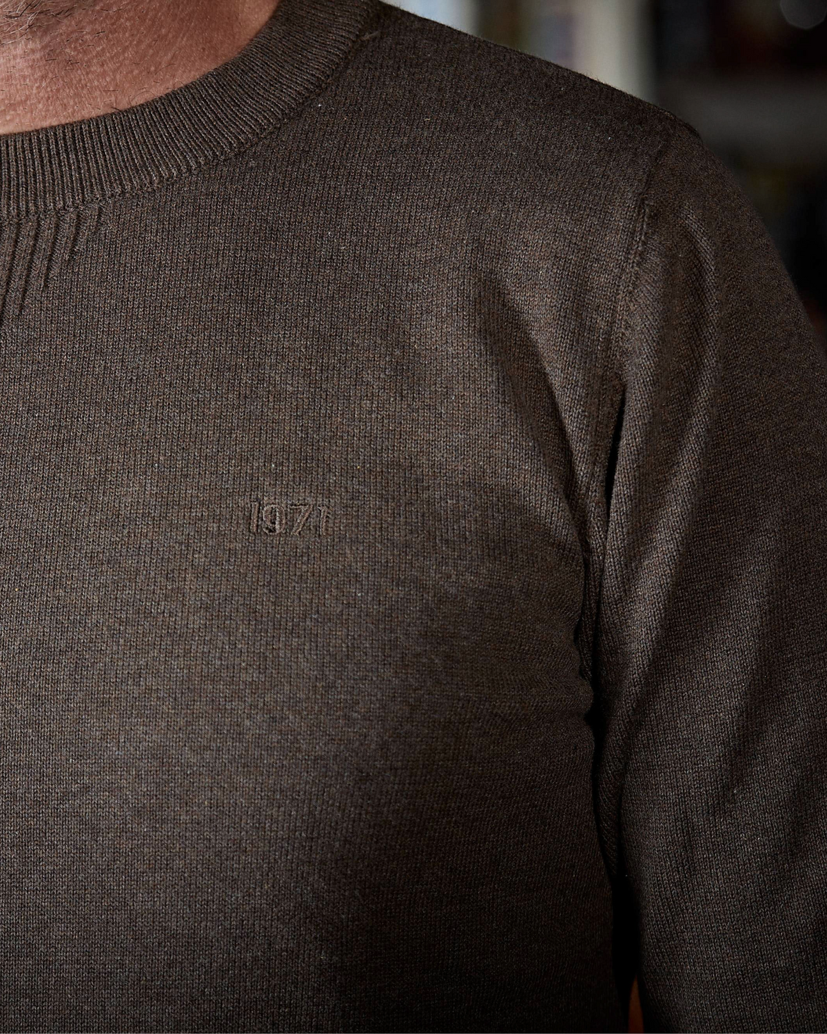Rick Sweater Chocolate Blend