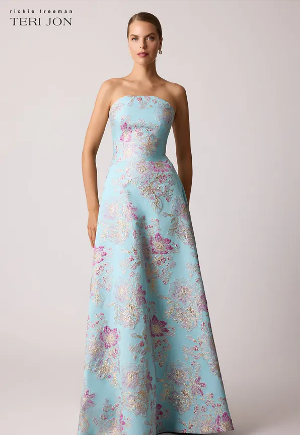 SLEEVELESS METALLIC MULTI JACQUARD GOWN