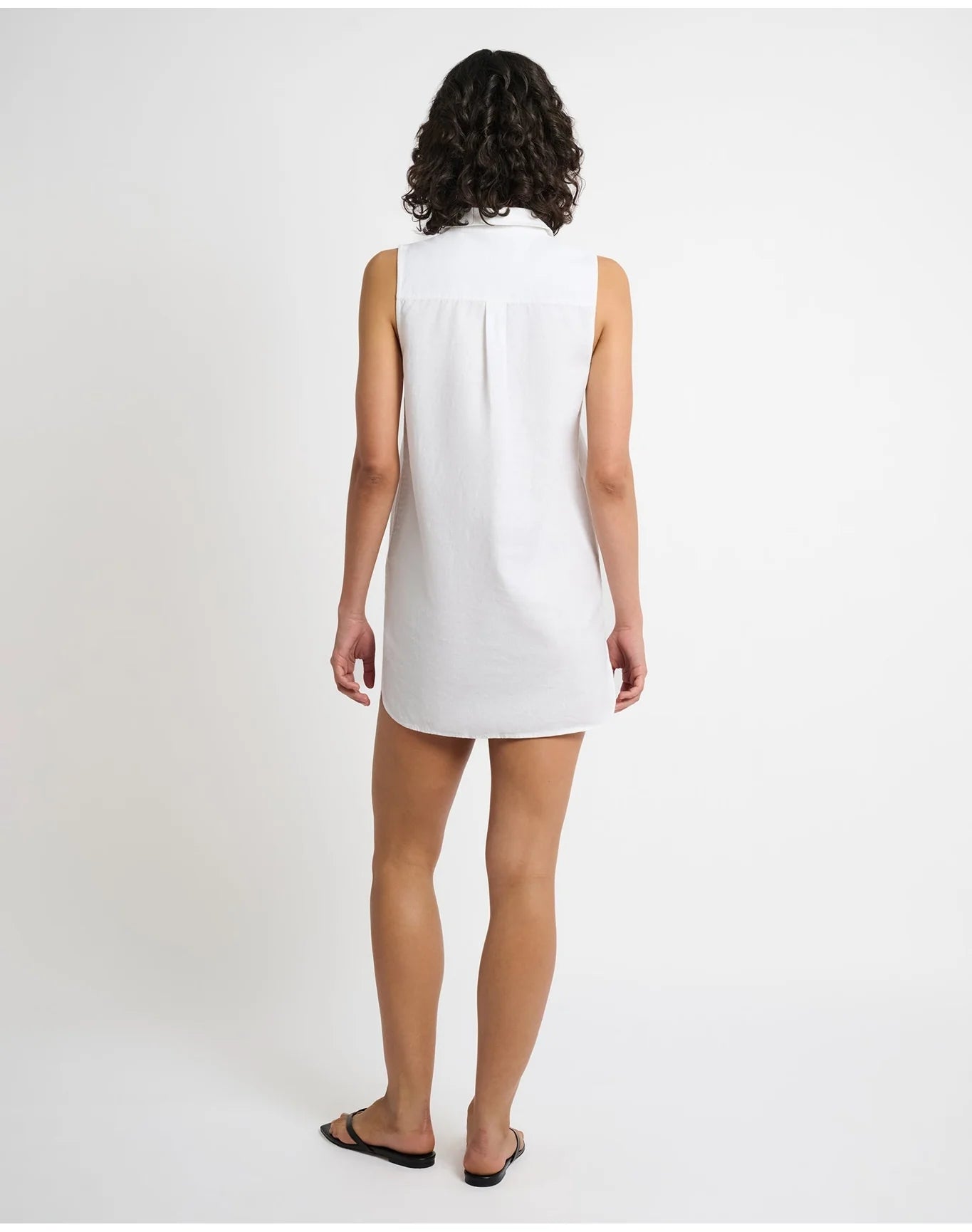 The Air Linen Sleeveless Shirtdress