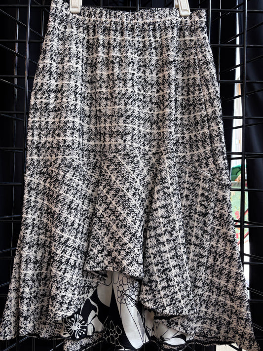 St. John Couture - Black & White Patterned Skirt