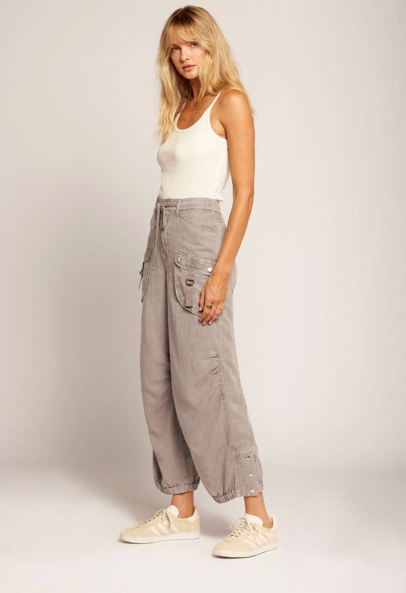 The Upright Relaxed Cargo Pant