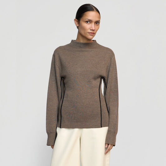 Clarice Contrast-Piping Sweater in Maitake
