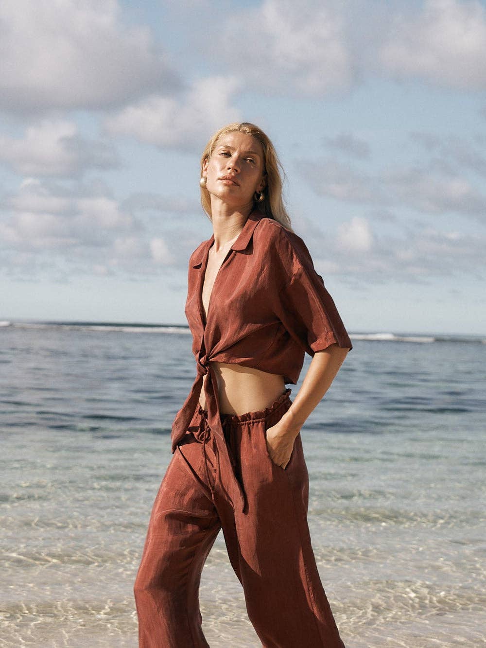 Lucid Tie Shirt - Burgundy