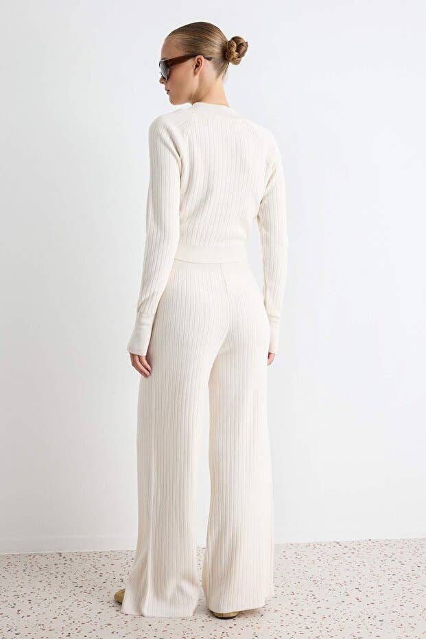 Stone Cropped Thumbhole Knit Lounge Set
