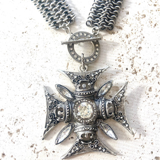 Statement necklace vintage style chain mail chain