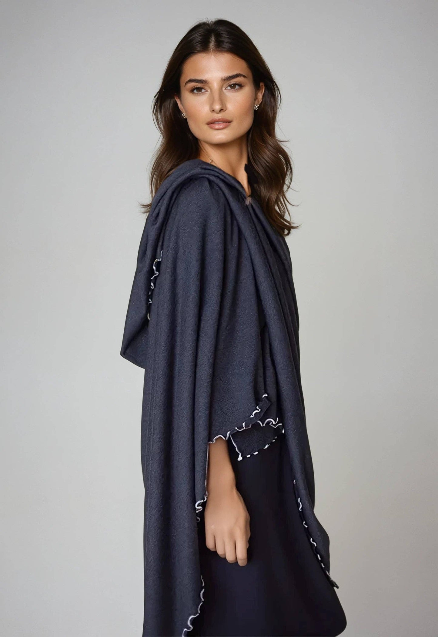Buki Travel Wrap - Charcoal Grey